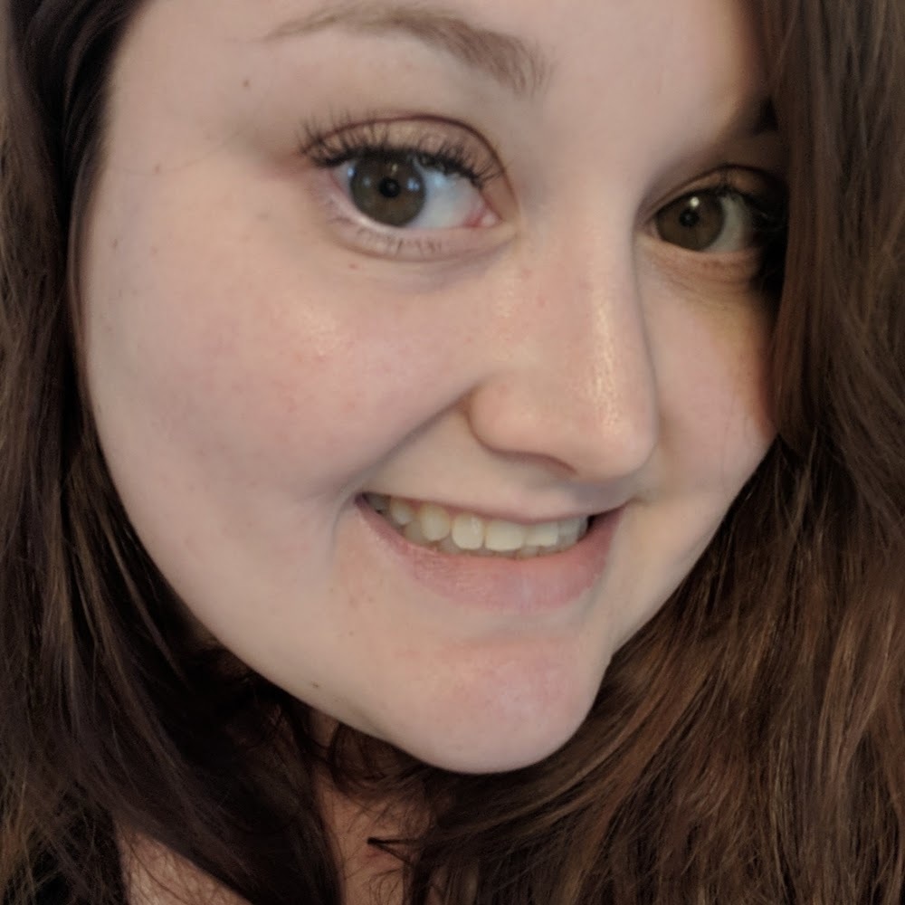 Meet your Posher, Kayla